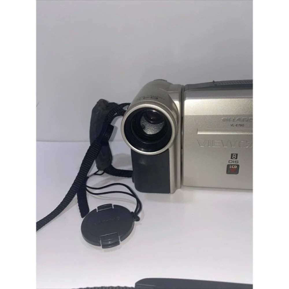 Sharp VL-E780U VIEWCAM Video8 Camcorder‎ + Charger 1 BATTERY! UNTESTED!!!